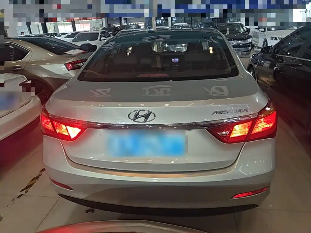 Hyundai Mistra — миниатюра 6