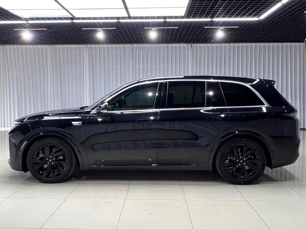 Li Auto Li L8 — миниатюра 3