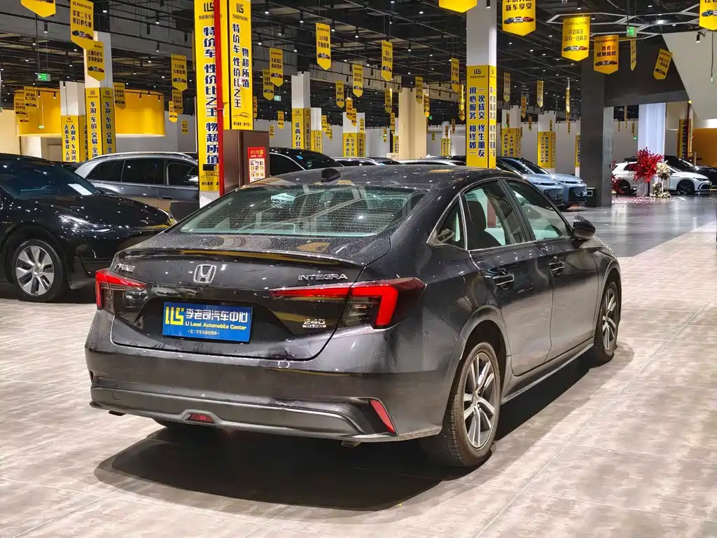 Honda Integra — миниатюра 5