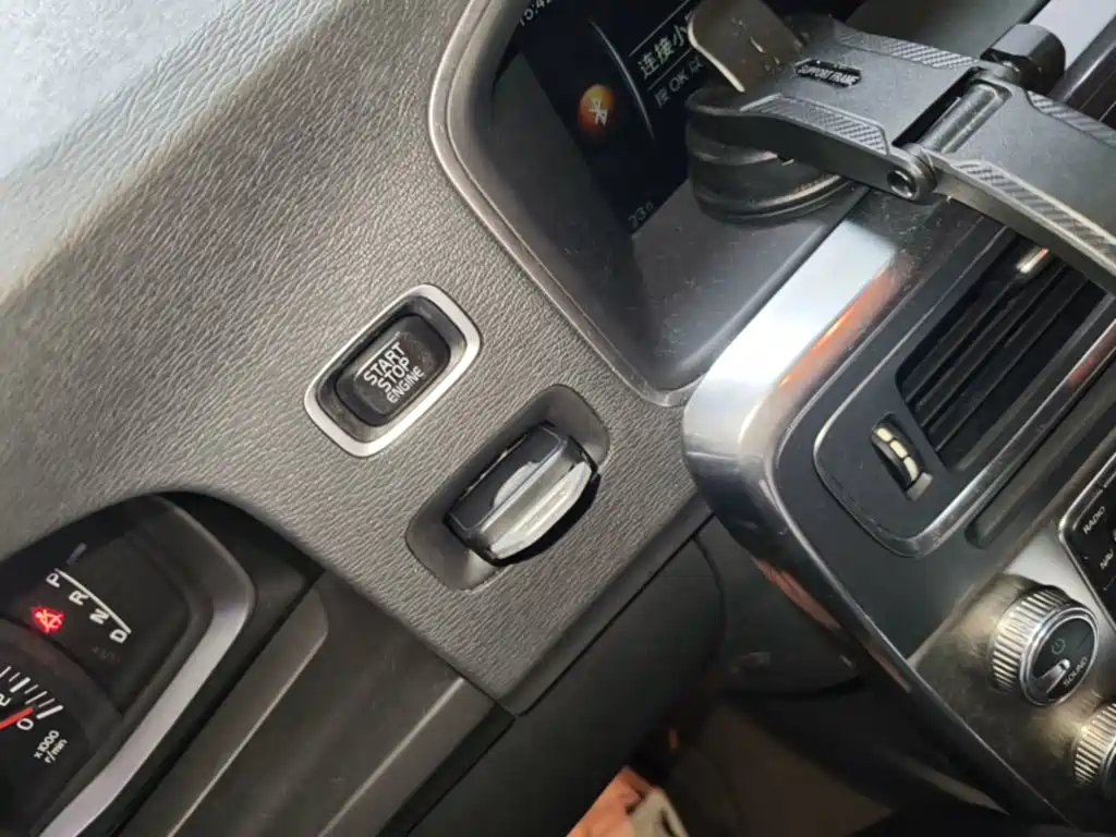 Volvo S60 — миниатюра 9