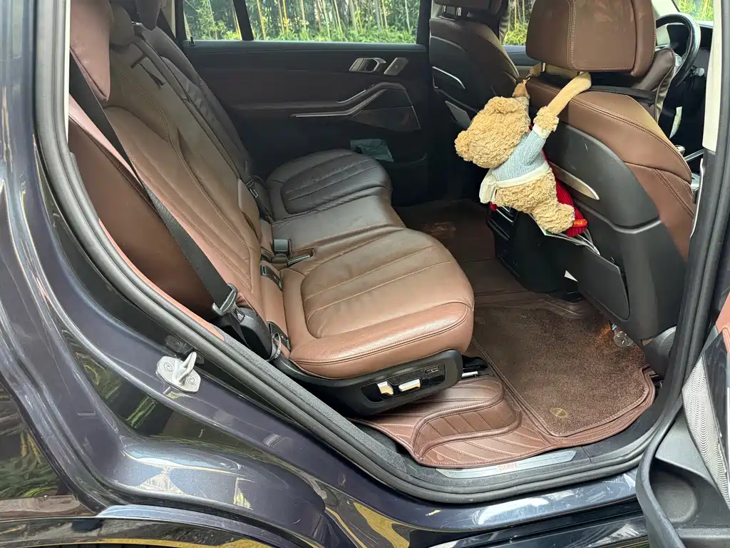 BMW X7 — миниатюра 12