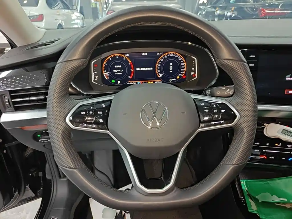 Volkswagen Passat — миниатюра 11