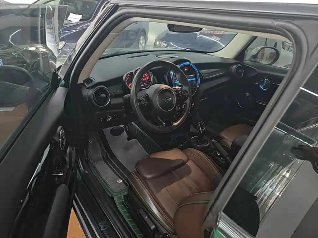 MINI Mini — миниатюра 16