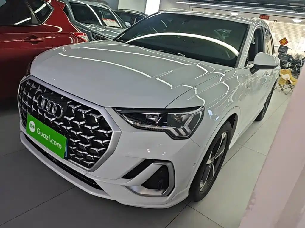 Audi Q3 — миниатюра 2