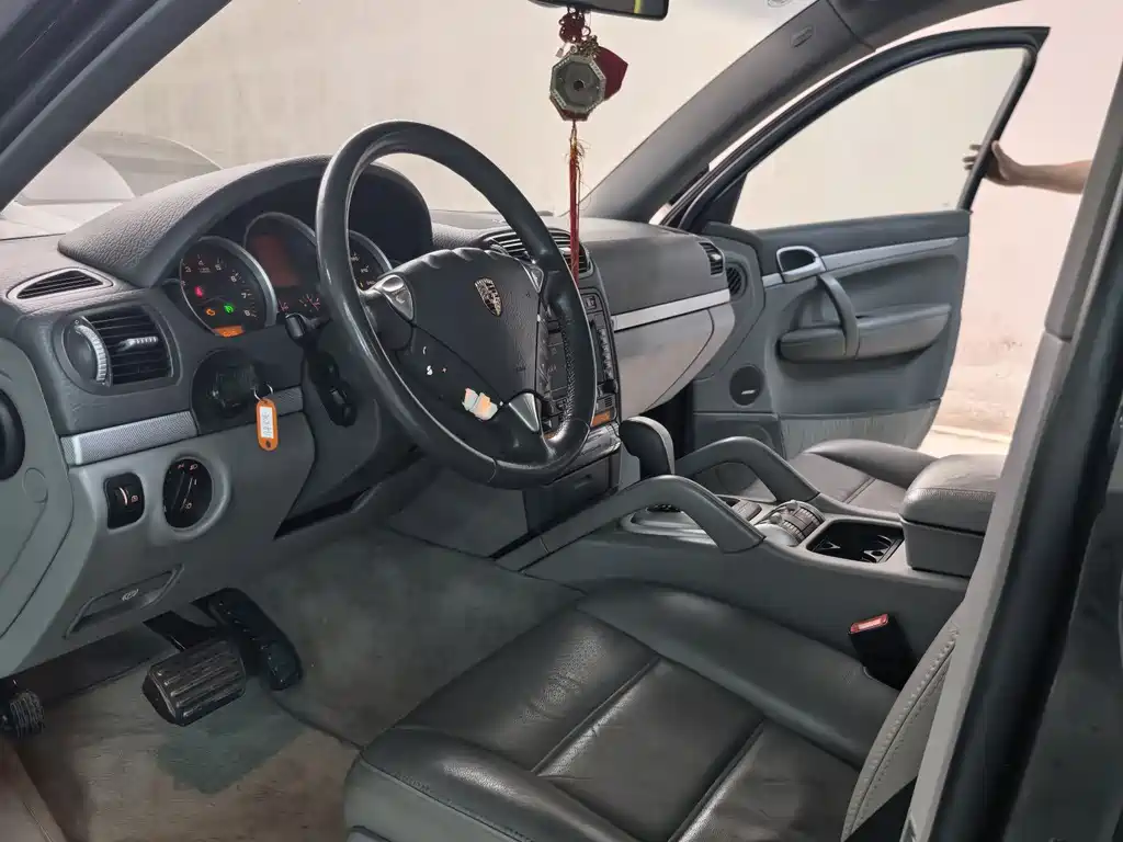 Porsche Cayenne 2006 Cayenne S 4.5L AT