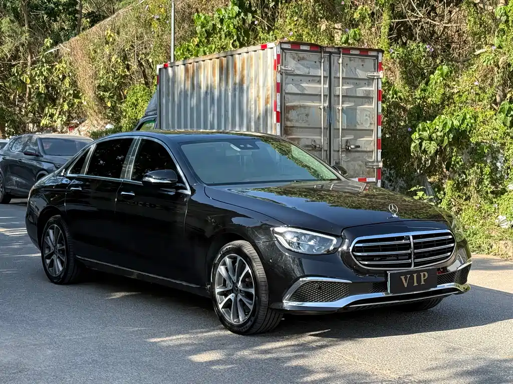 Mercedes-Benz E-Class E 2017 E 300 L Luxury