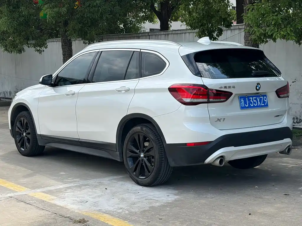 BMW X1 — миниатюра 4