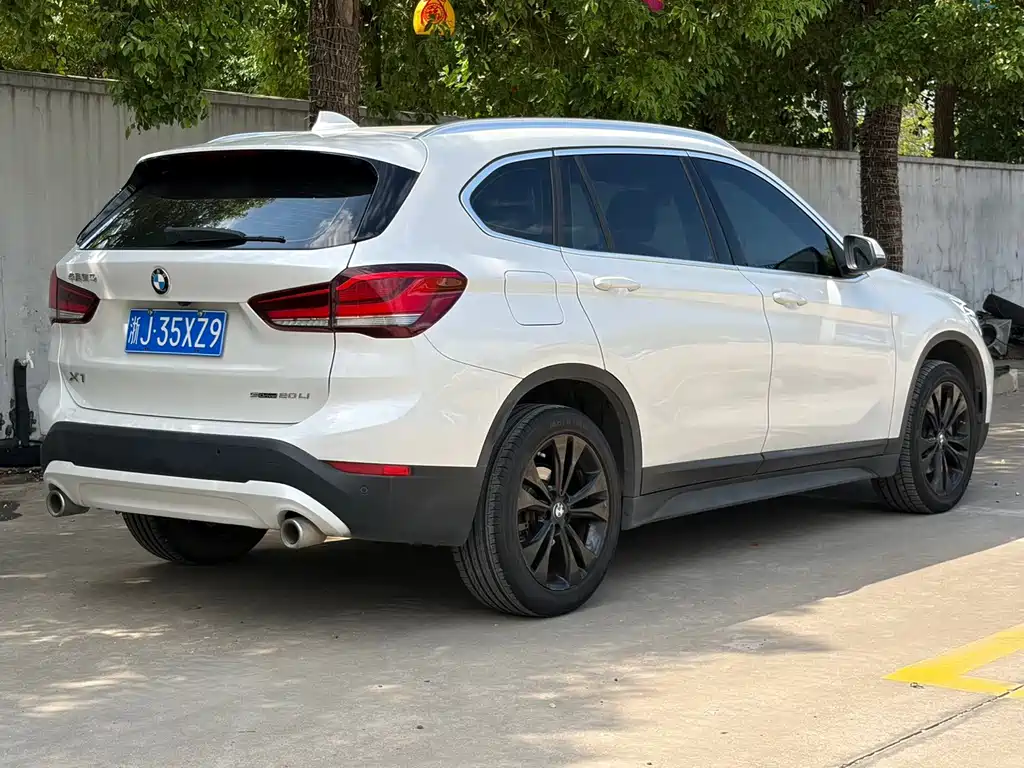 BMW X1 — миниатюра 5