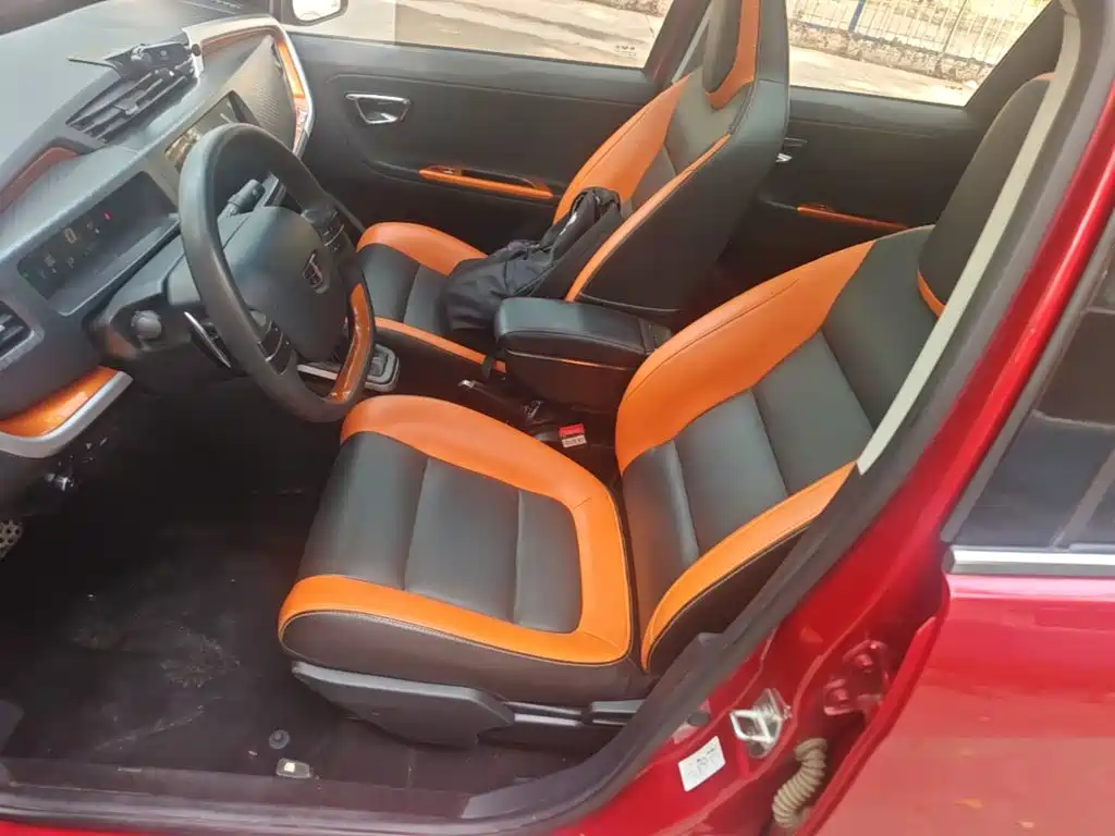 Geely Vision X1 — миниатюра 15