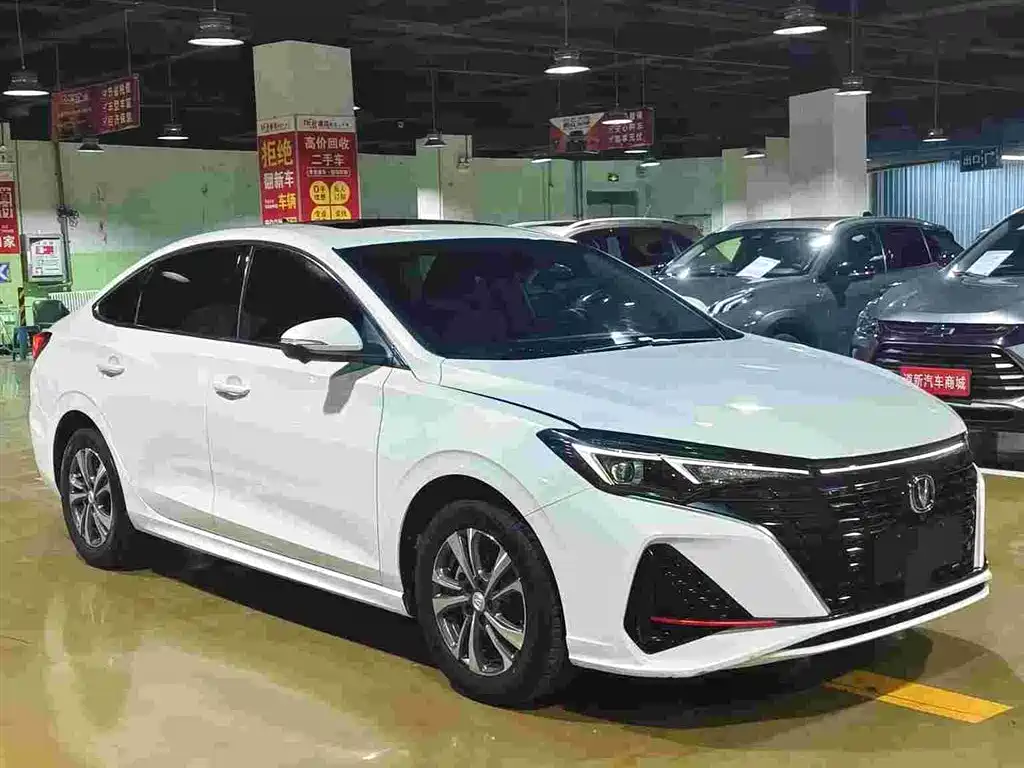 Changan Eado — миниатюра 3
