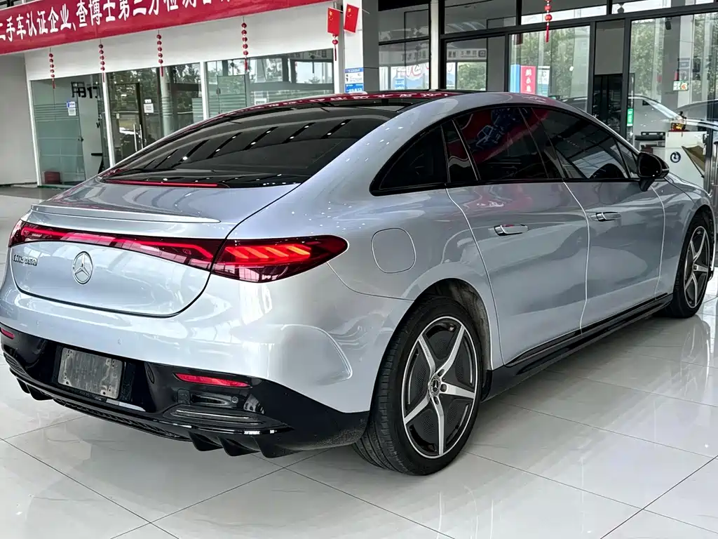 Mercedes-Benz EQE — миниатюра 7