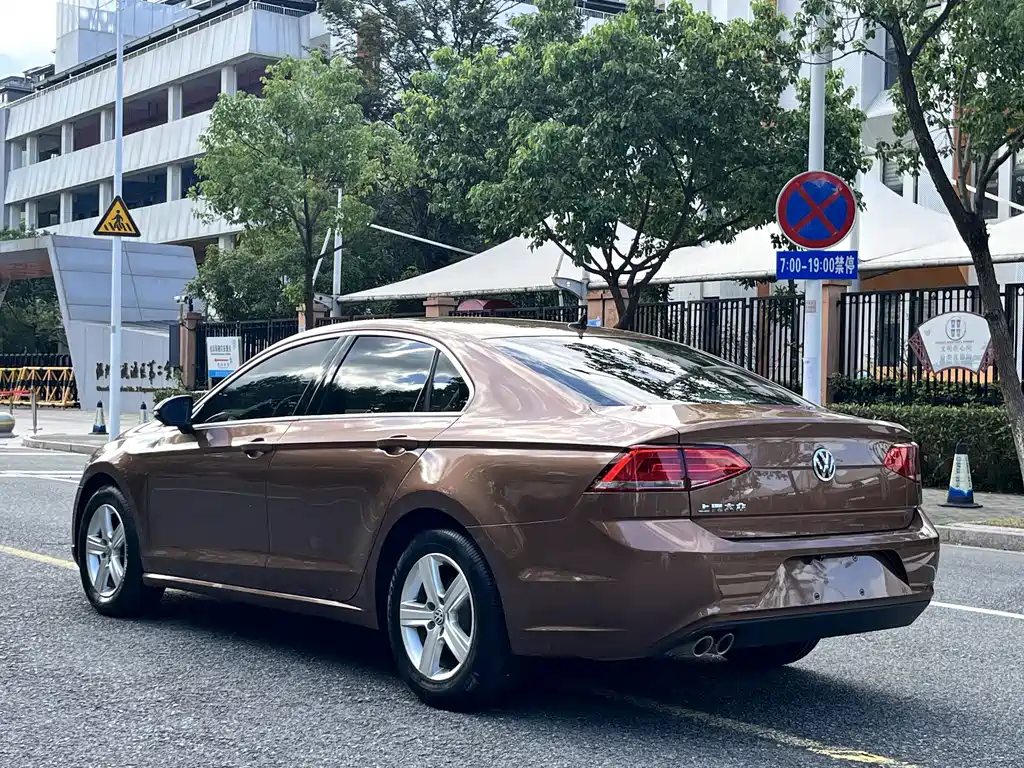 Volkswagen Lamando — миниатюра 10
