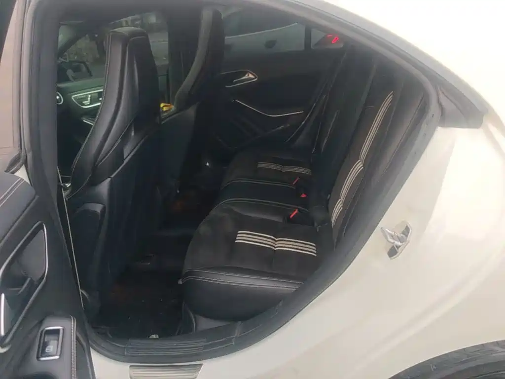 Mercedes-Benz CLA (Import) — миниатюра 17