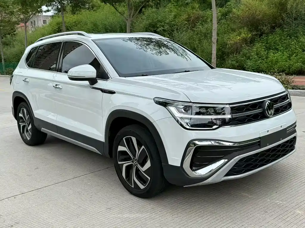 Volkswagen Tharu — миниатюра 3