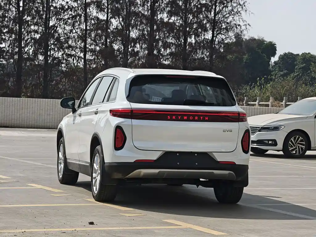 SKYWORTH AUTO SKYWORTH EV6