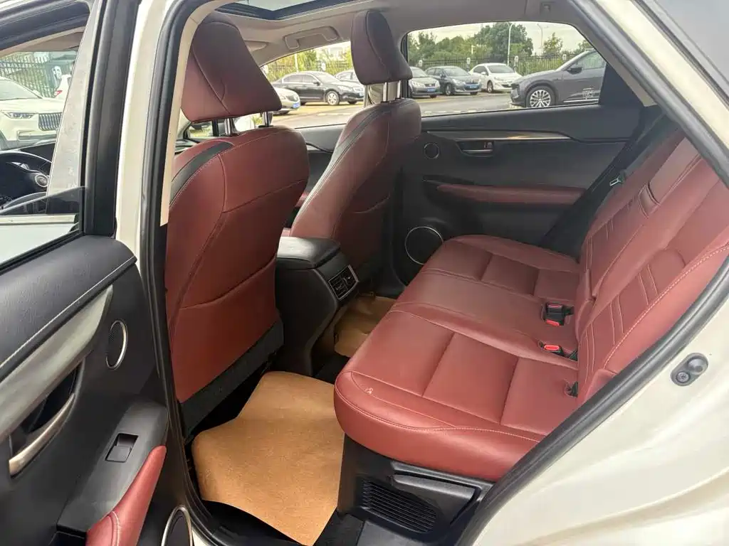Lexus NX — миниатюра 3
