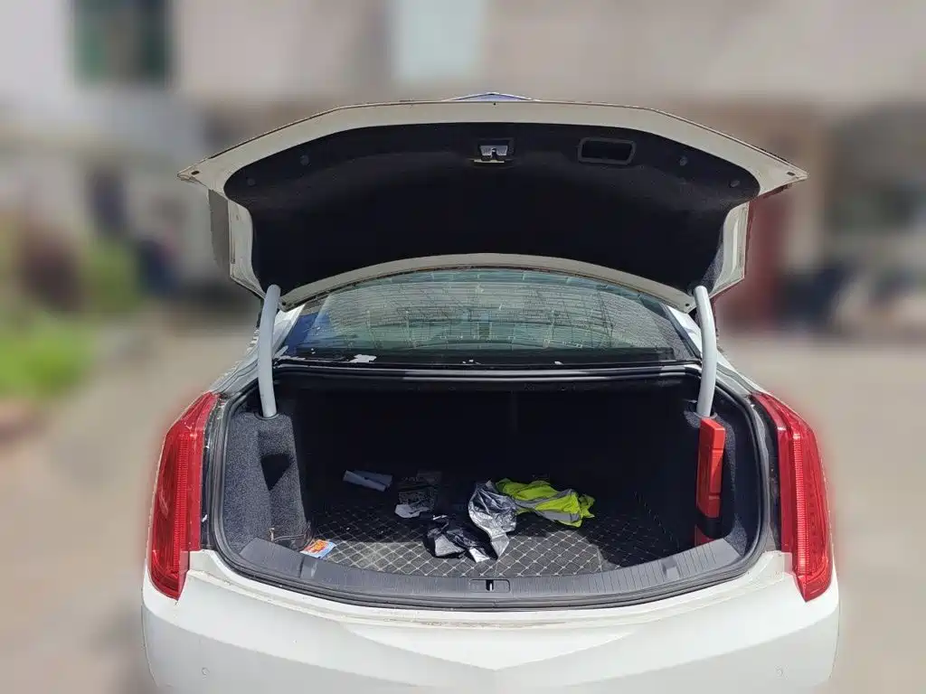 Cadillac XTS — миниатюра 10