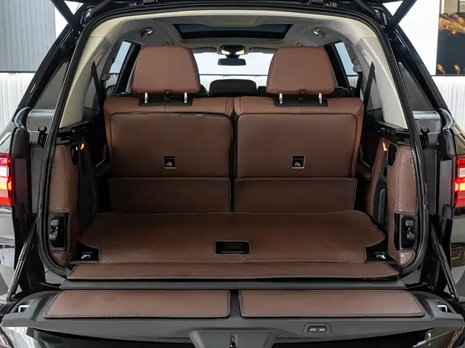BMW X7 — миниатюра 10