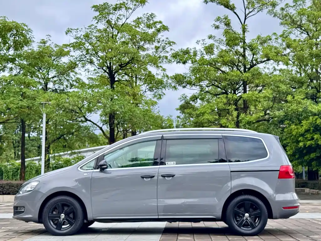 Volkswagen Sharan — миниатюра 4