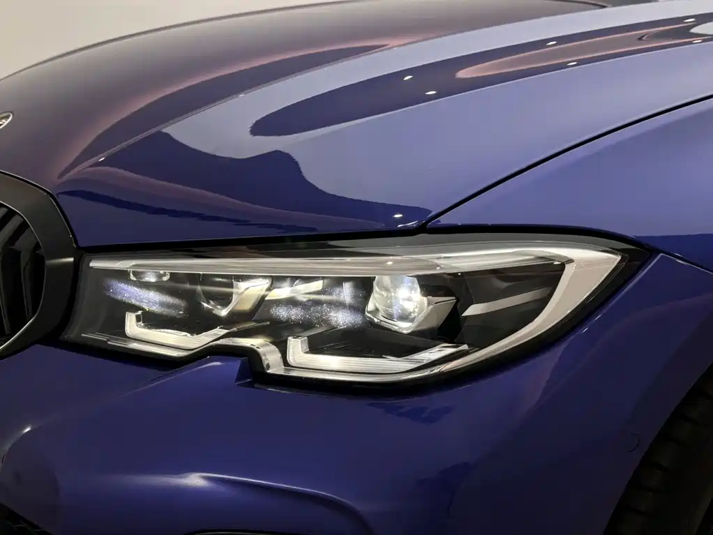 BMW 3 Series — миниатюра 18