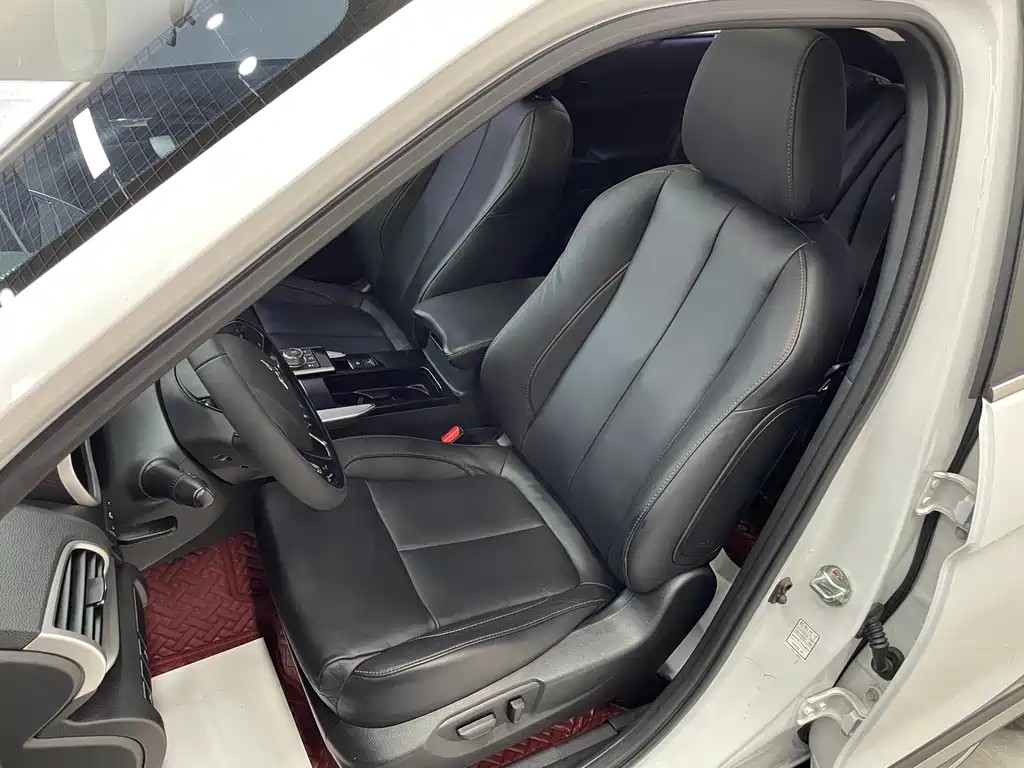 Mitsubishi Eclipse Cross — миниатюра 15