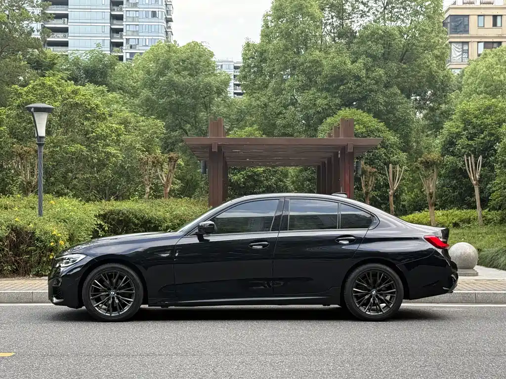 BMW 3 Series 3 2021 325i M Sport