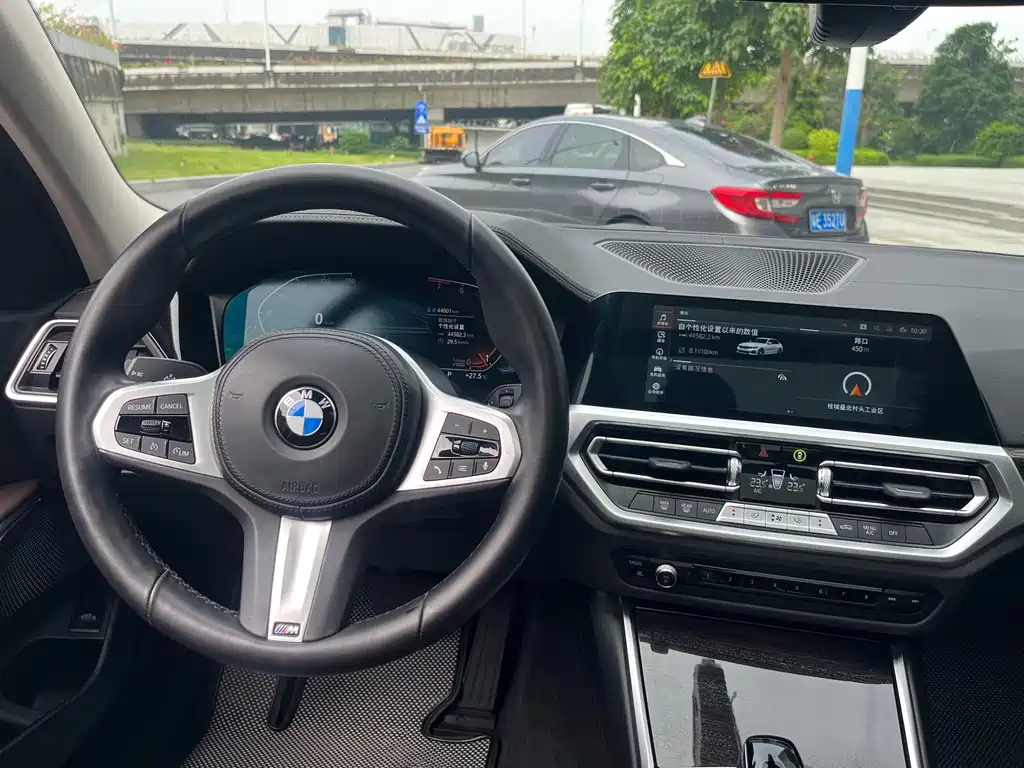 BMW 3 Series — миниатюра 13