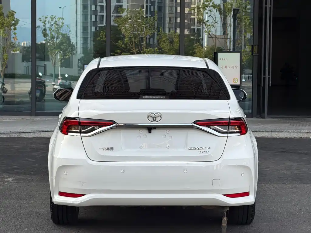 Toyota Corolla — миниатюра 9
