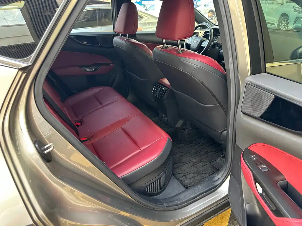 Lexus NX New Energy — миниатюра 18