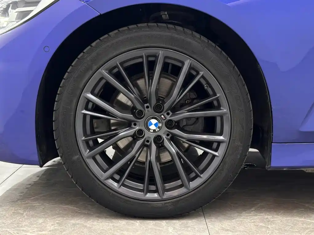 BMW 3 Series — миниатюра 19