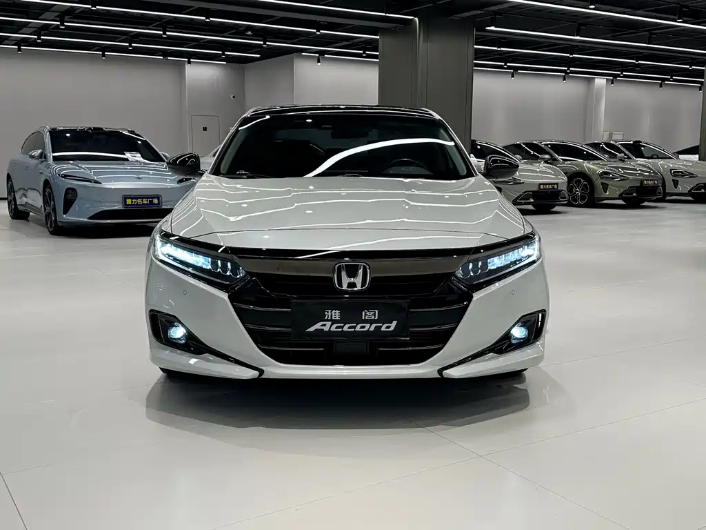 Honda Accord — миниатюра 2