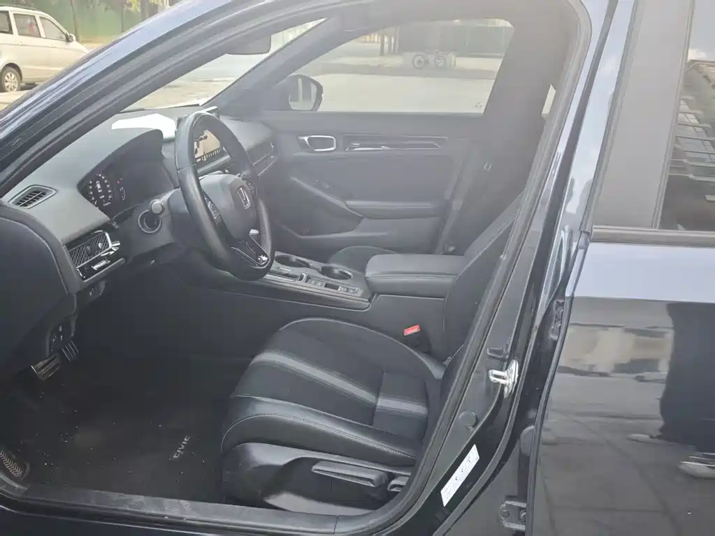 Honda Civic — миниатюра 4