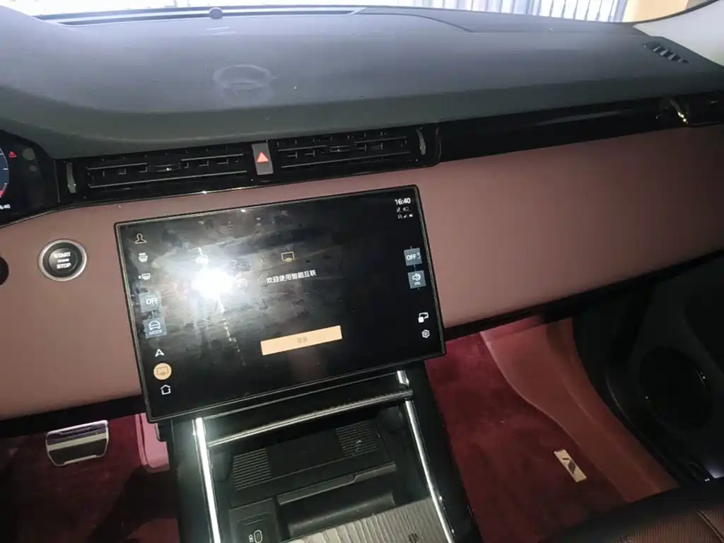 Land Rover Evoque — миниатюра 13