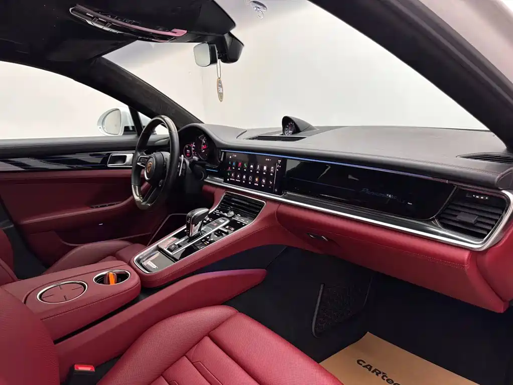 Porsche Panamera — миниатюра 11