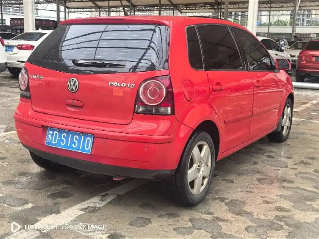 Volkswagen Polo 2009 1.6L AT