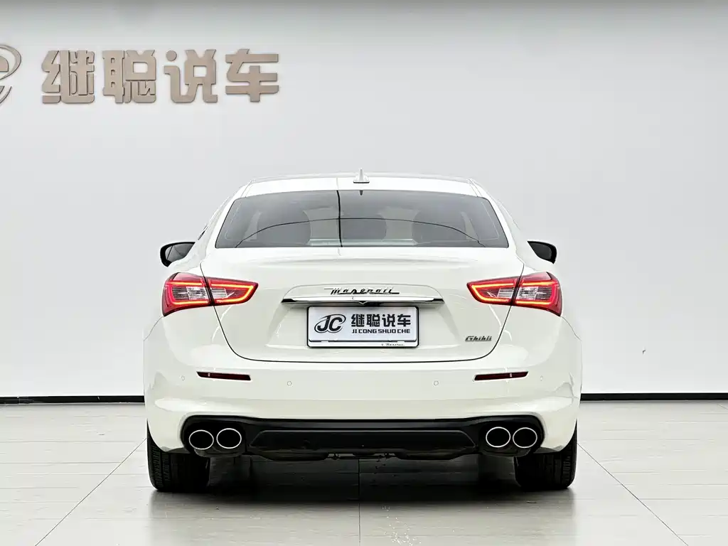 Maserati Ghibli — миниатюра 3