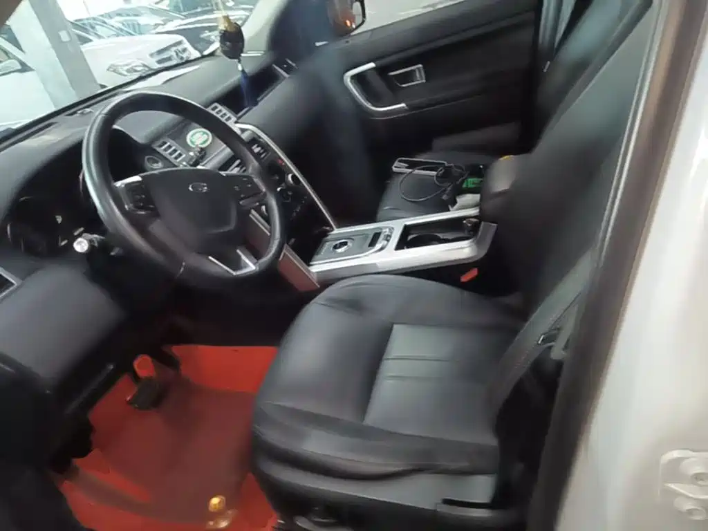 Land Rover Discovery Sport — миниатюра 15
