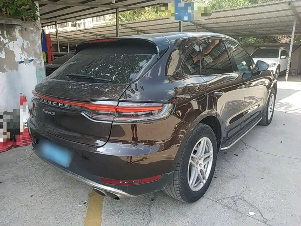 Porsche Macan — миниатюра 7