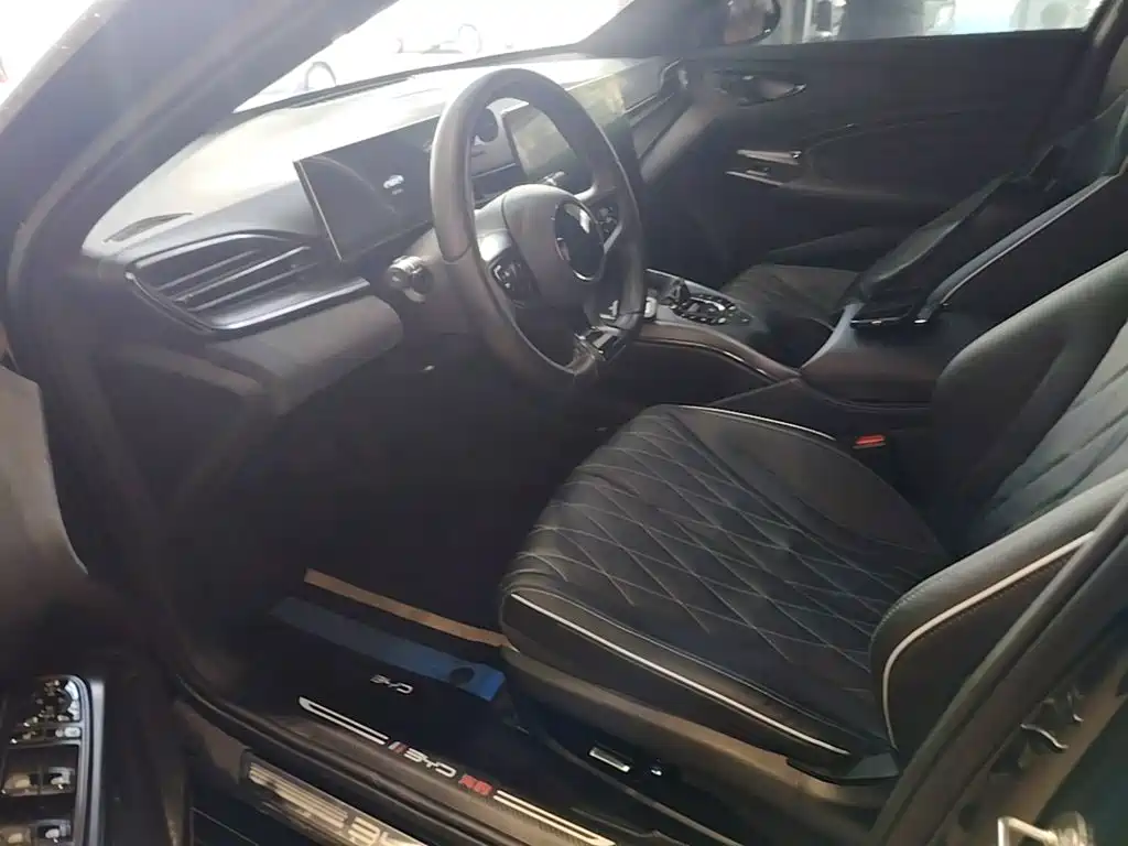 BYD Seal — миниатюра 15
