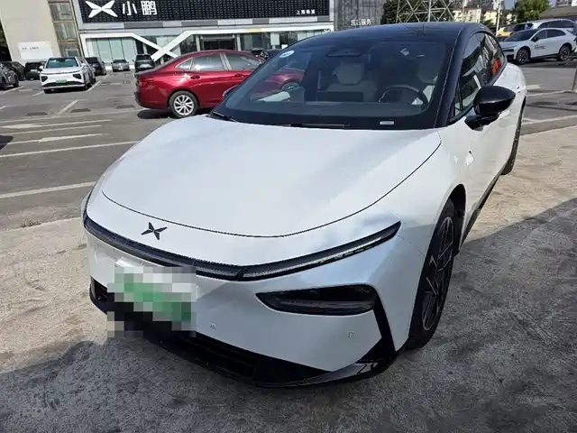 2024 Xpeng P7