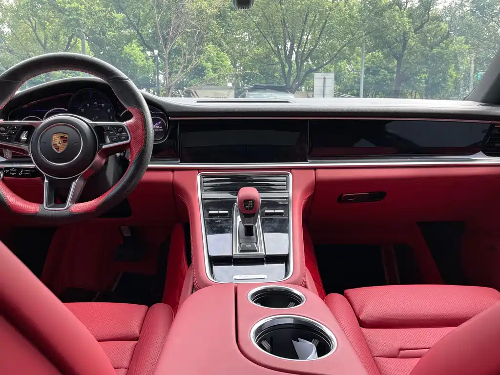 Porsche Panamera — миниатюра 14