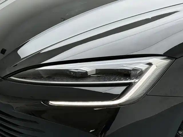 BYD Seal 07 DM-i — миниатюра 17