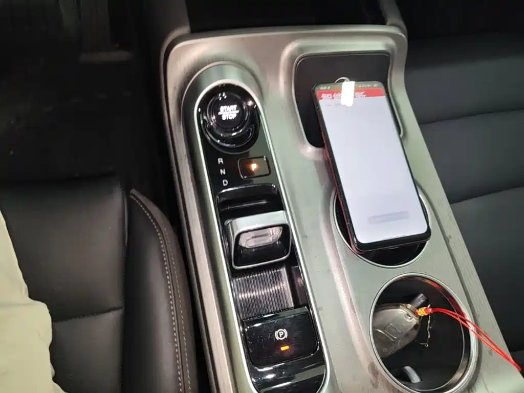 GAC Motor Trumpchi E8 PHEV — миниатюра 14