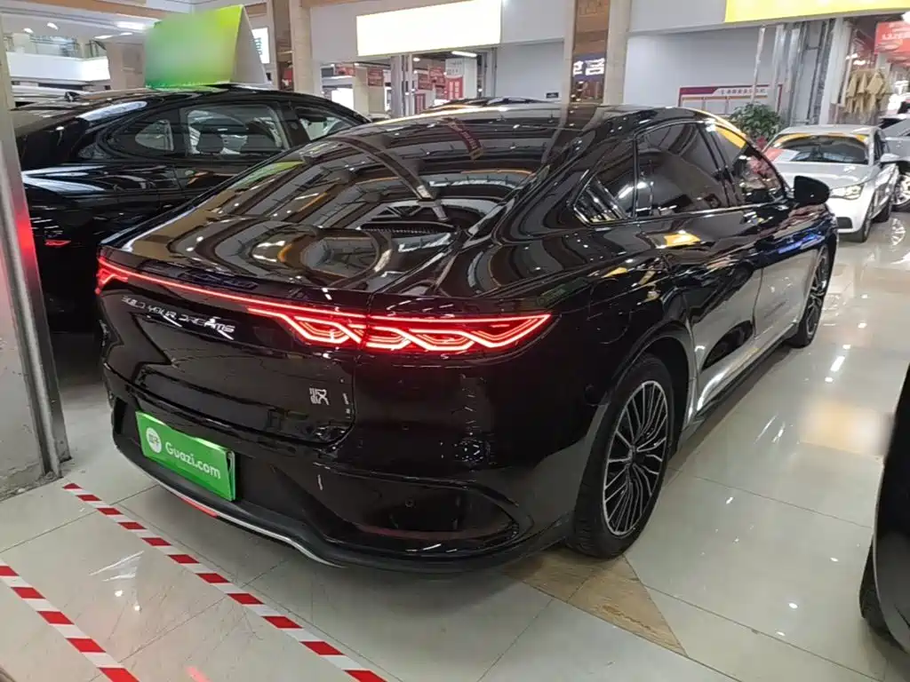 BYD Han — миниатюра 7
