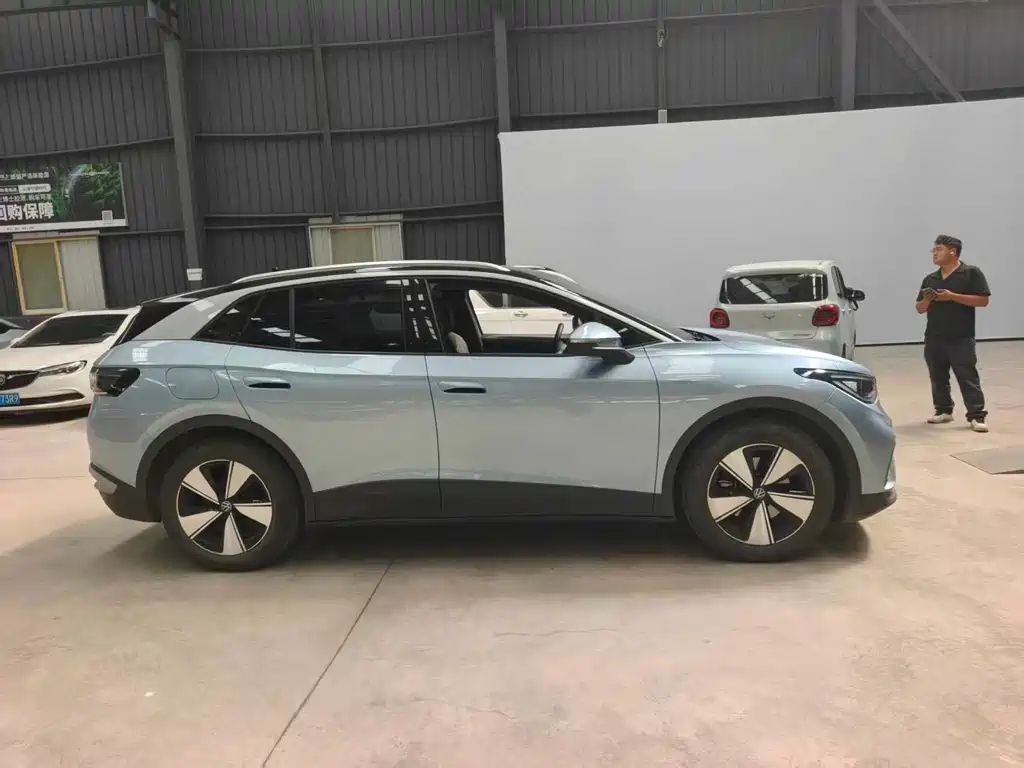 Volkswagen ID.4 X — миниатюра 4