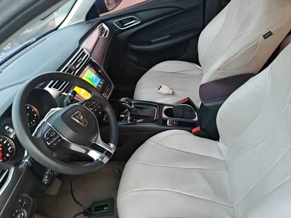 Roewe i5 — миниатюра 15