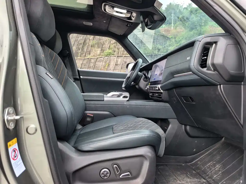 Changan Deepal DARK BLUE G318