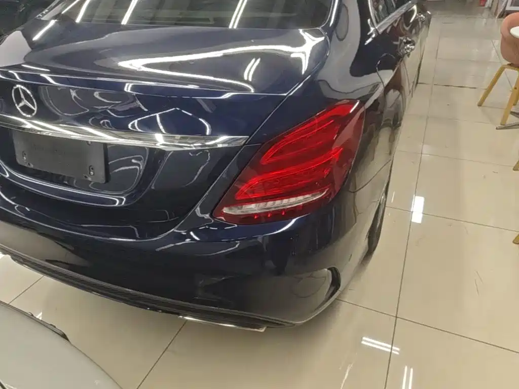 Mercedes-Benz C-Class — миниатюра 8
