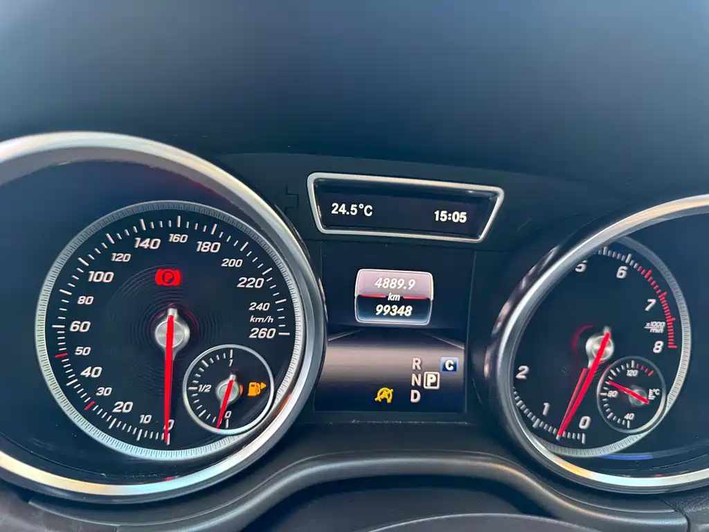 Mercedes-Benz GLE (Import) — миниатюра 22
