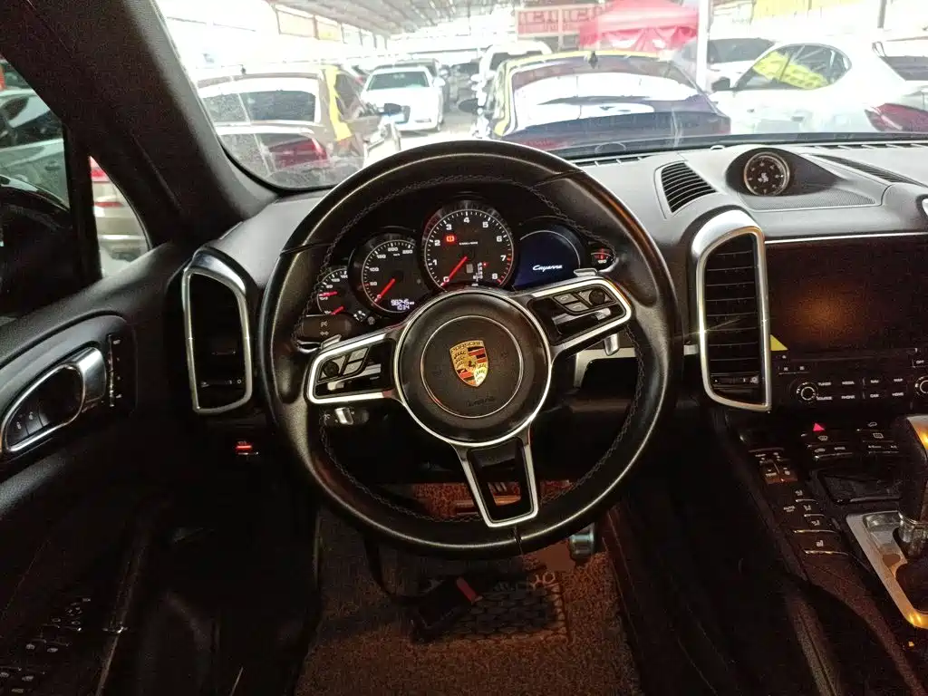 Porsche Cayenne 2016 Cayenne 3.0T